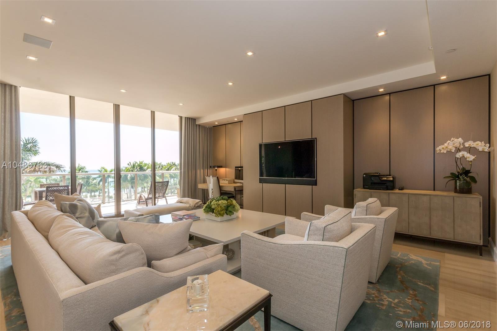St Regis South
