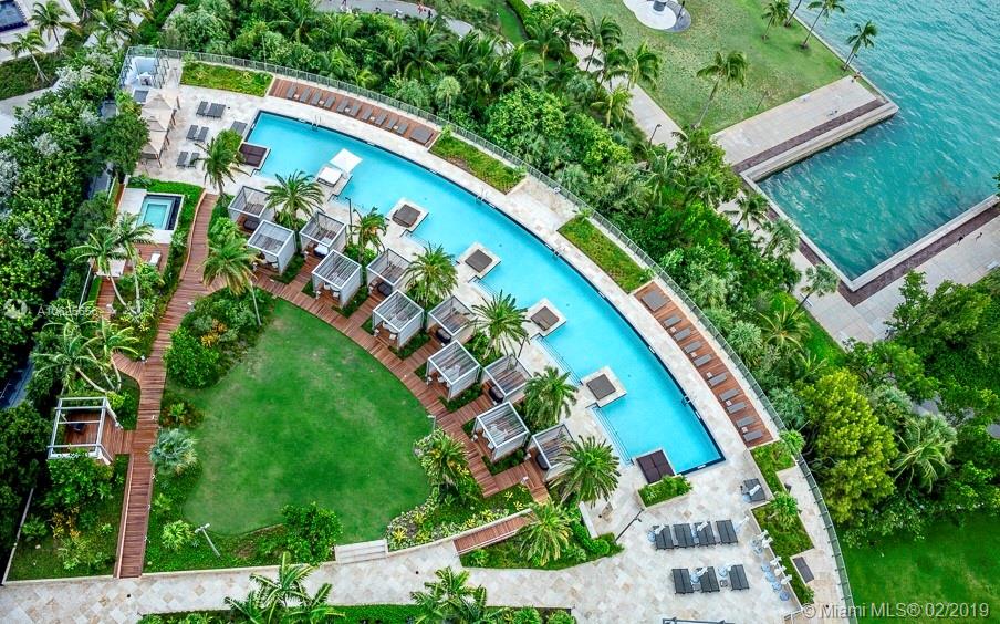 800 S Pointe Dr #1903, Miami Beach FL 33139