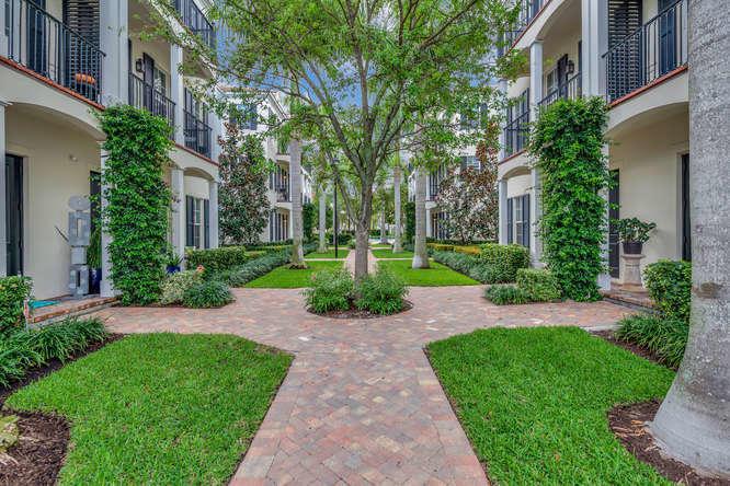 Homes for sale in Delray Beach, FL | 109 S Cannery Row Circle, Delray Beach, FL 33444 | MLS# R10514140