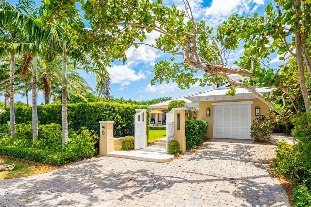 Homes for sale in Ocean Ridge, FL | 8 Osprey Dr, Ocean Ridge, FL 33435 | MLS# R10451699