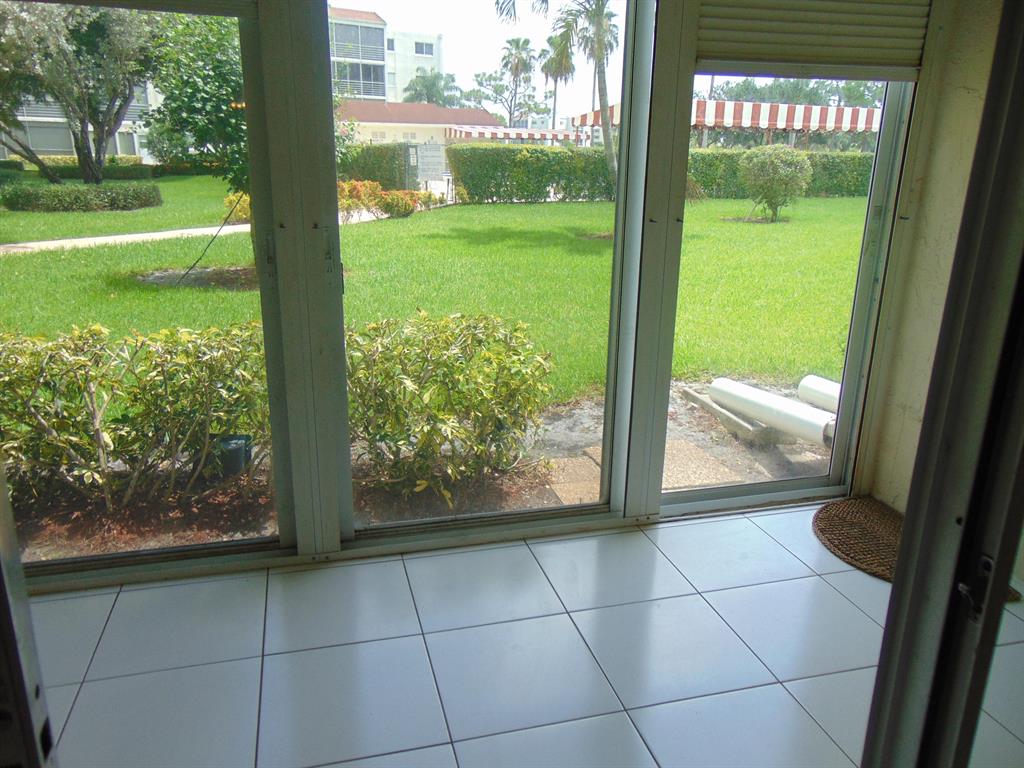 Homes for sale in Lake Worth, FL | 3326 Arcara Way #113, Lake Worth, FL 33467 | MLS# R10542114