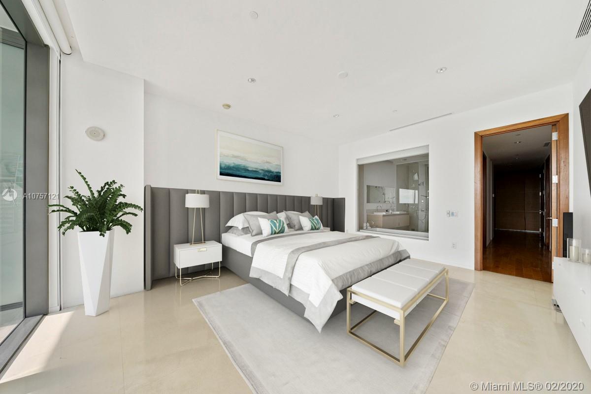 800 S Pointe Dr #1802, Miami Beach FL 33139