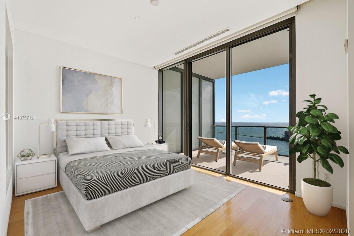 800 S Pointe Dr #1802, Miami Beach FL 33139
