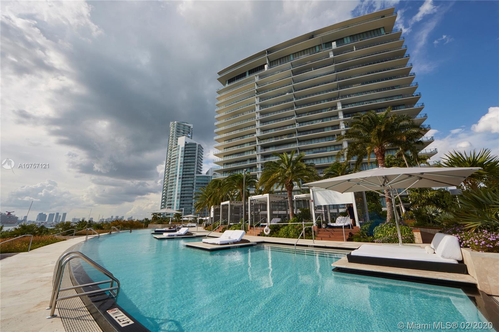 800 S Pointe Dr #1802, Miami Beach FL 33139