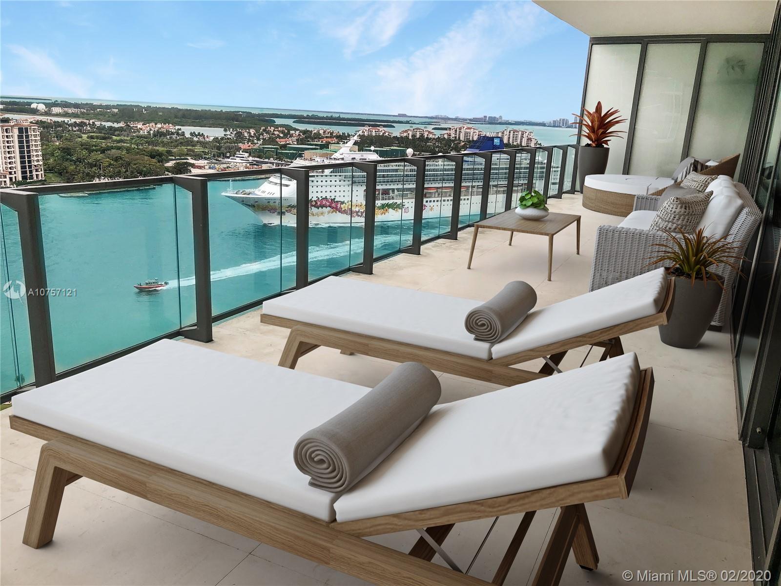 800 S Pointe Dr #1802, Miami Beach FL 33139