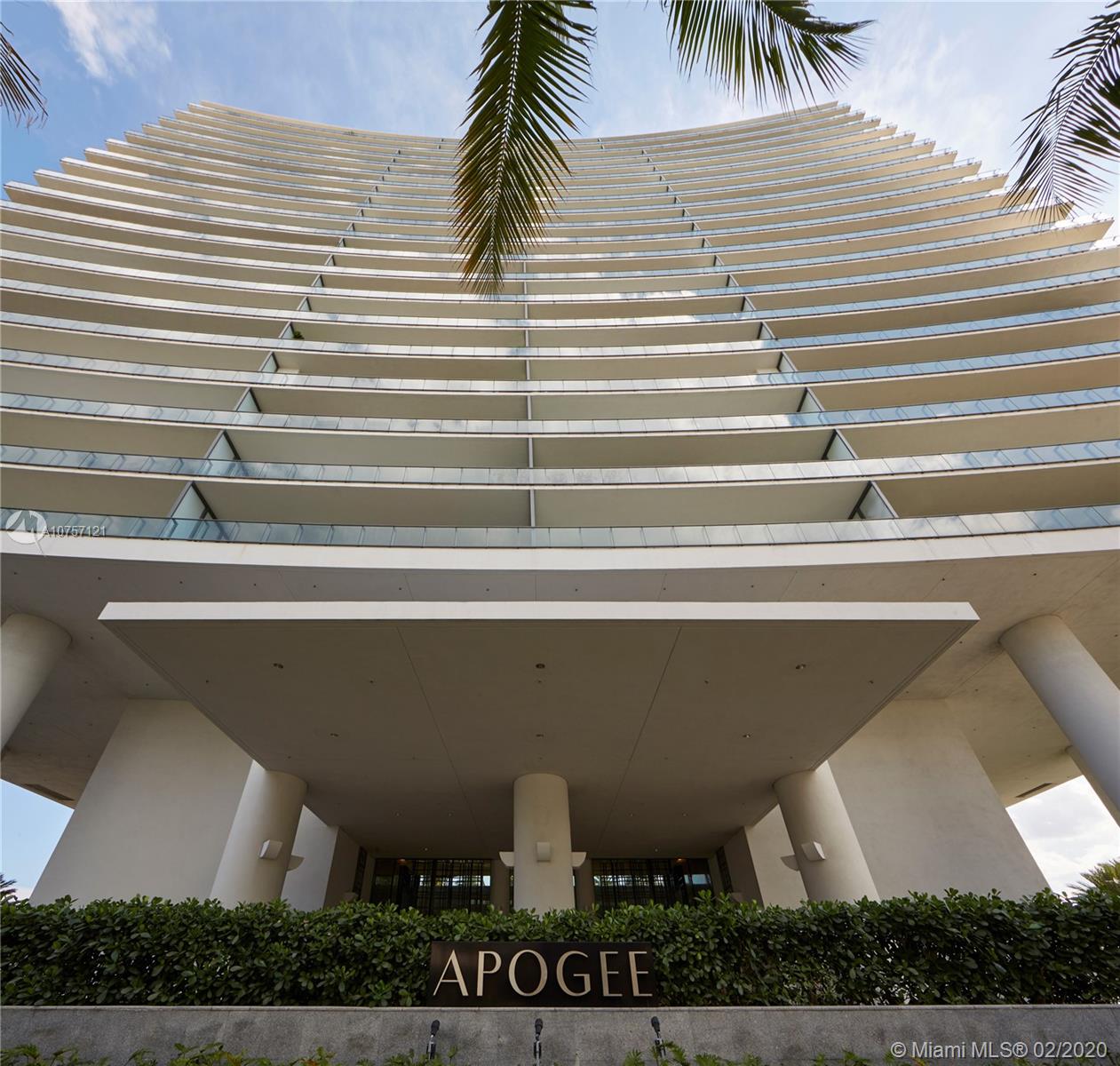 800 S Pointe Dr #1802, Miami Beach FL 33139