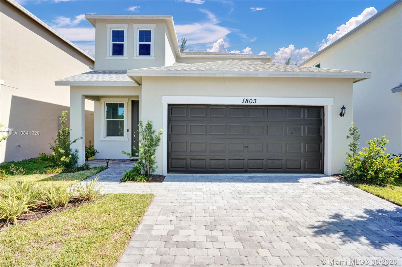 Lake Cove Of Lake Worth
