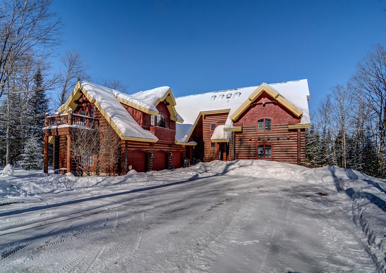 Lac Vieux Desert Property 2808 Carroll Pl Photo 1