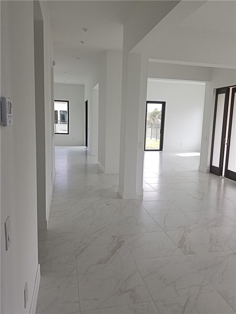 Homes for sale in Hollywood, FL | 5939 Brookfield Circle West #5939, Hollywood, FL 33312 | MLS# F10235696