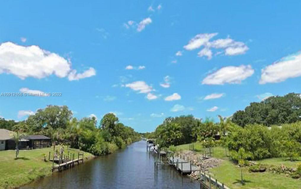 Rotonda Lakes