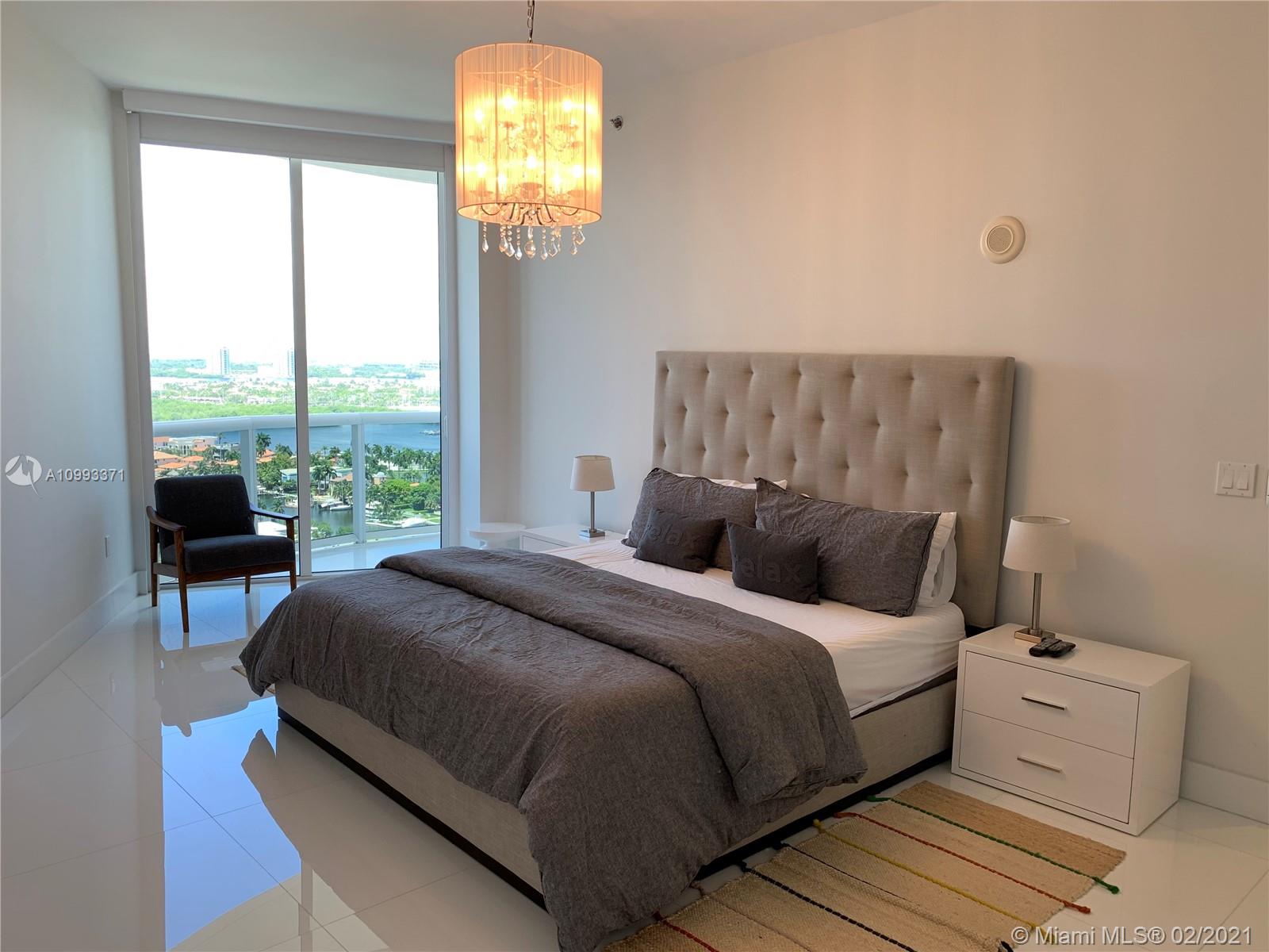 16001 Collins Ave #2105, Sunny Isles Beach FL 33160