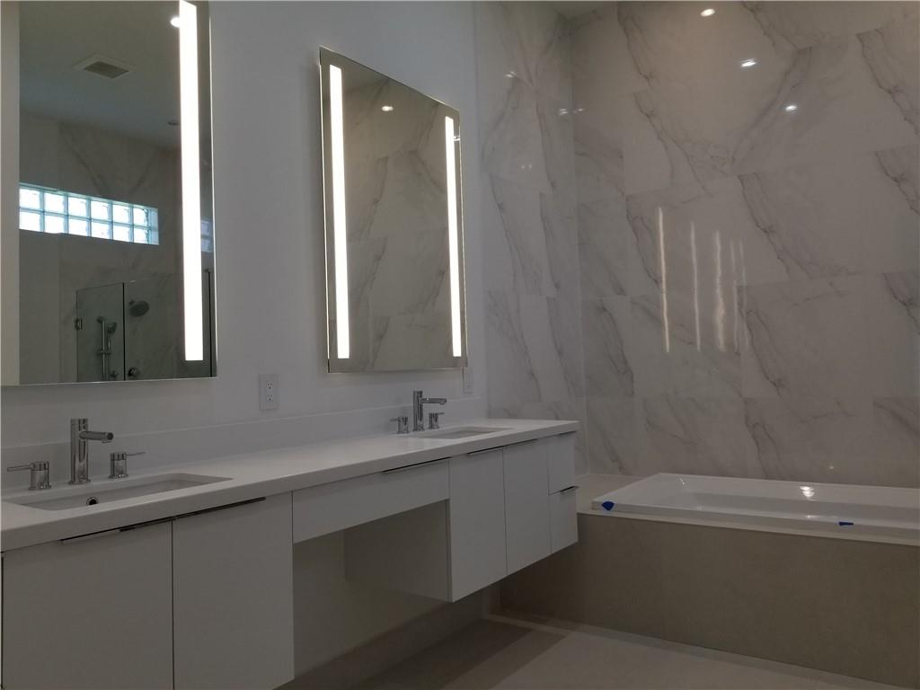 Homes for sale in Hollywood, FL | 5730 Ashwood Cir, Hollywood, FL 33312 | MLS# F10274169