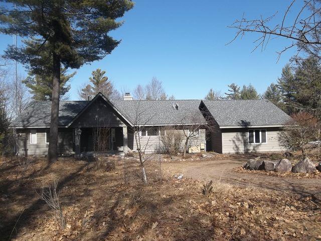 Baker Lake Property 7990 Pirog Rd Photo 1