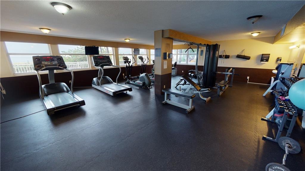 EXERCISE ROOM NEXT TO POOL WITH DIRECT OCEAN VIEW