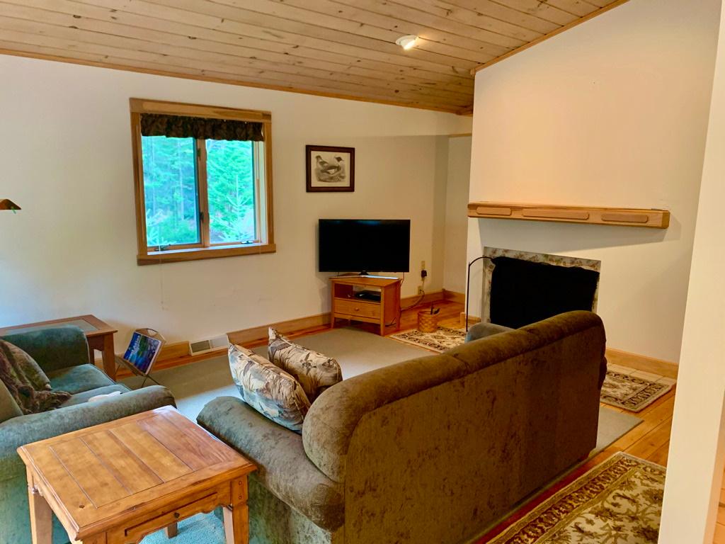 Pine Island Lake Property 2925 Pine Island Lake Rd Photo 1