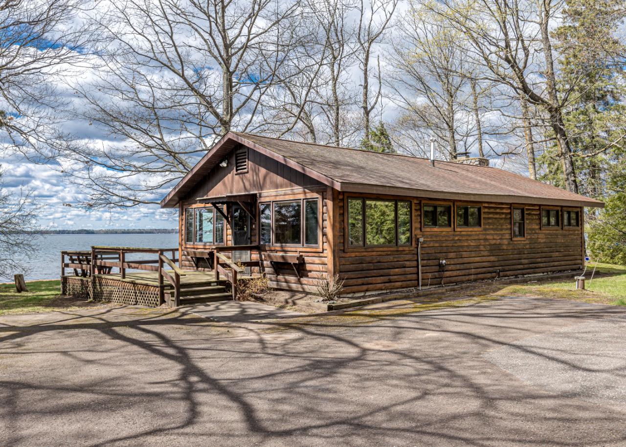 Fence Lake Property 2581 Fence Lake Ln Photo 1