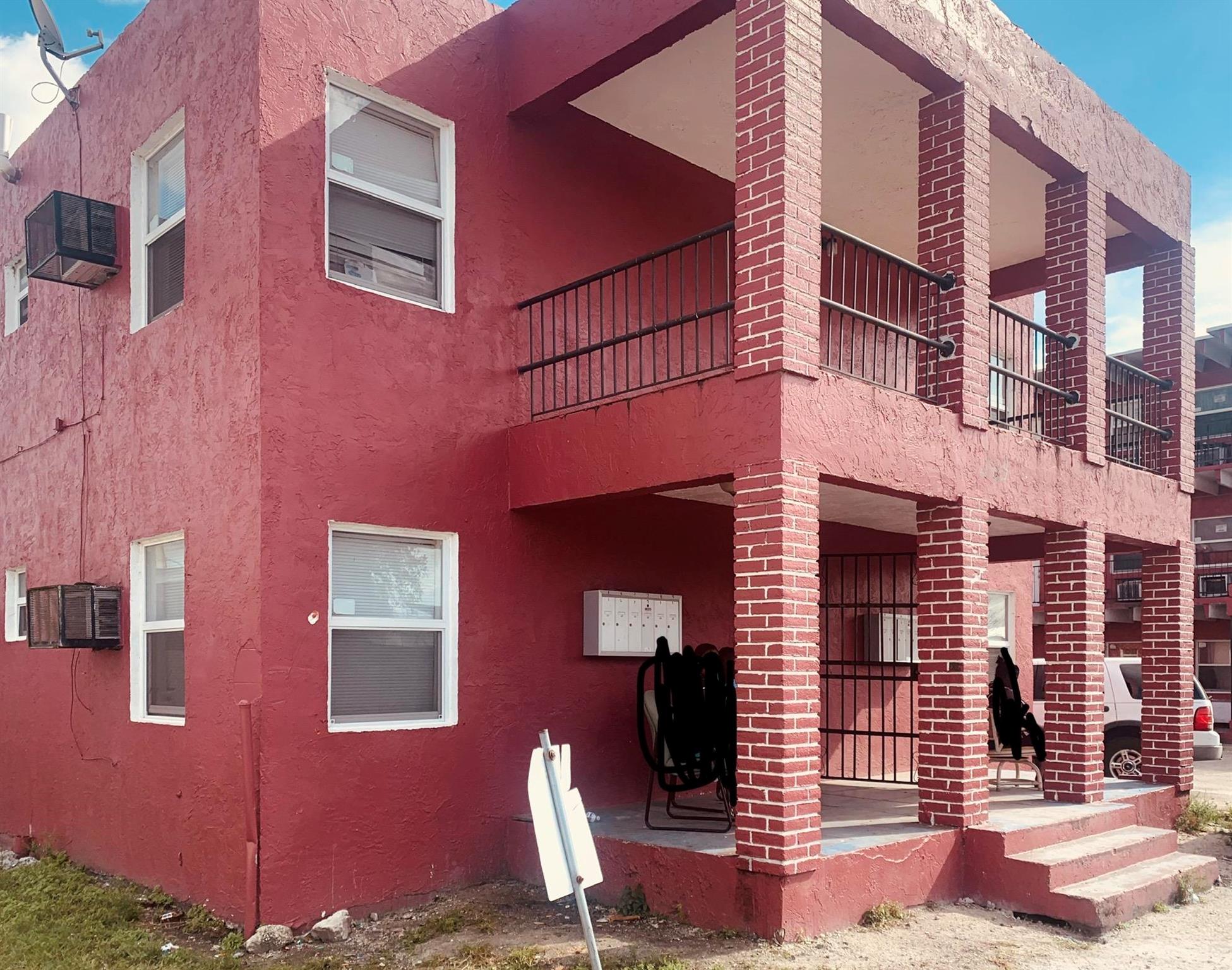 Homes for sale in Belle Glade, FL | 509 Sw 7th Street, Belle Glade, FL 33430 | MLS# R10722487