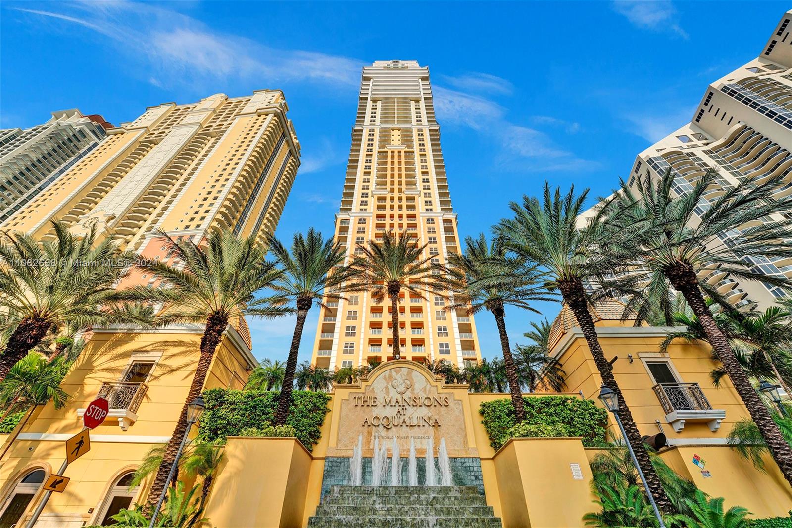 Condo for Sale in Sunny Isles Beach, FL
