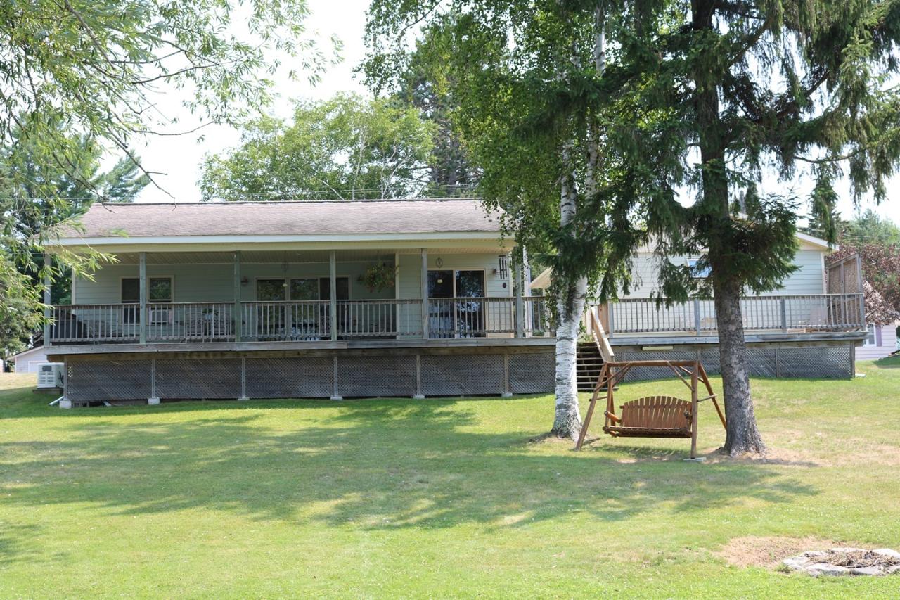 Mercer Lake (M) Property 5077N Beachway Dr Photo 1