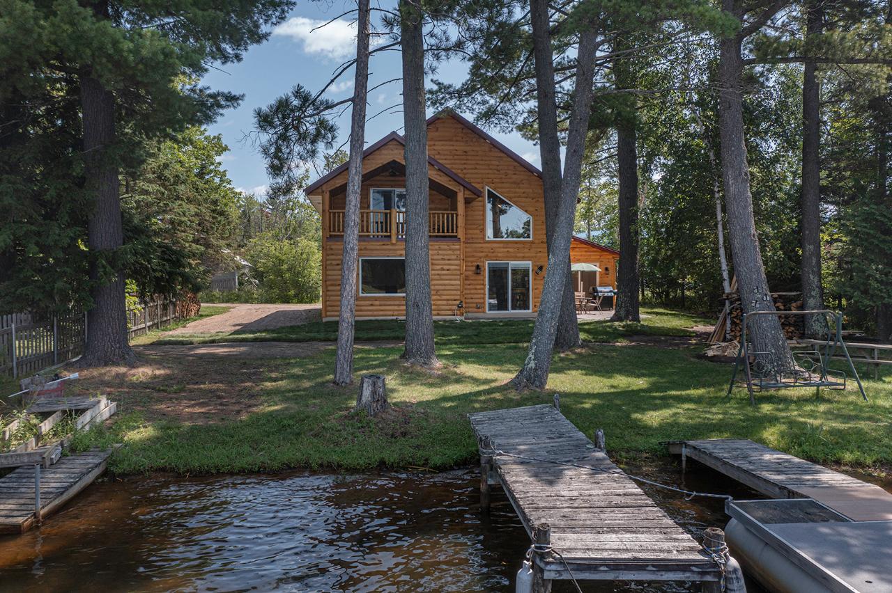 Voyageur Lake Property 3623 Jaglin Dr Photo 1