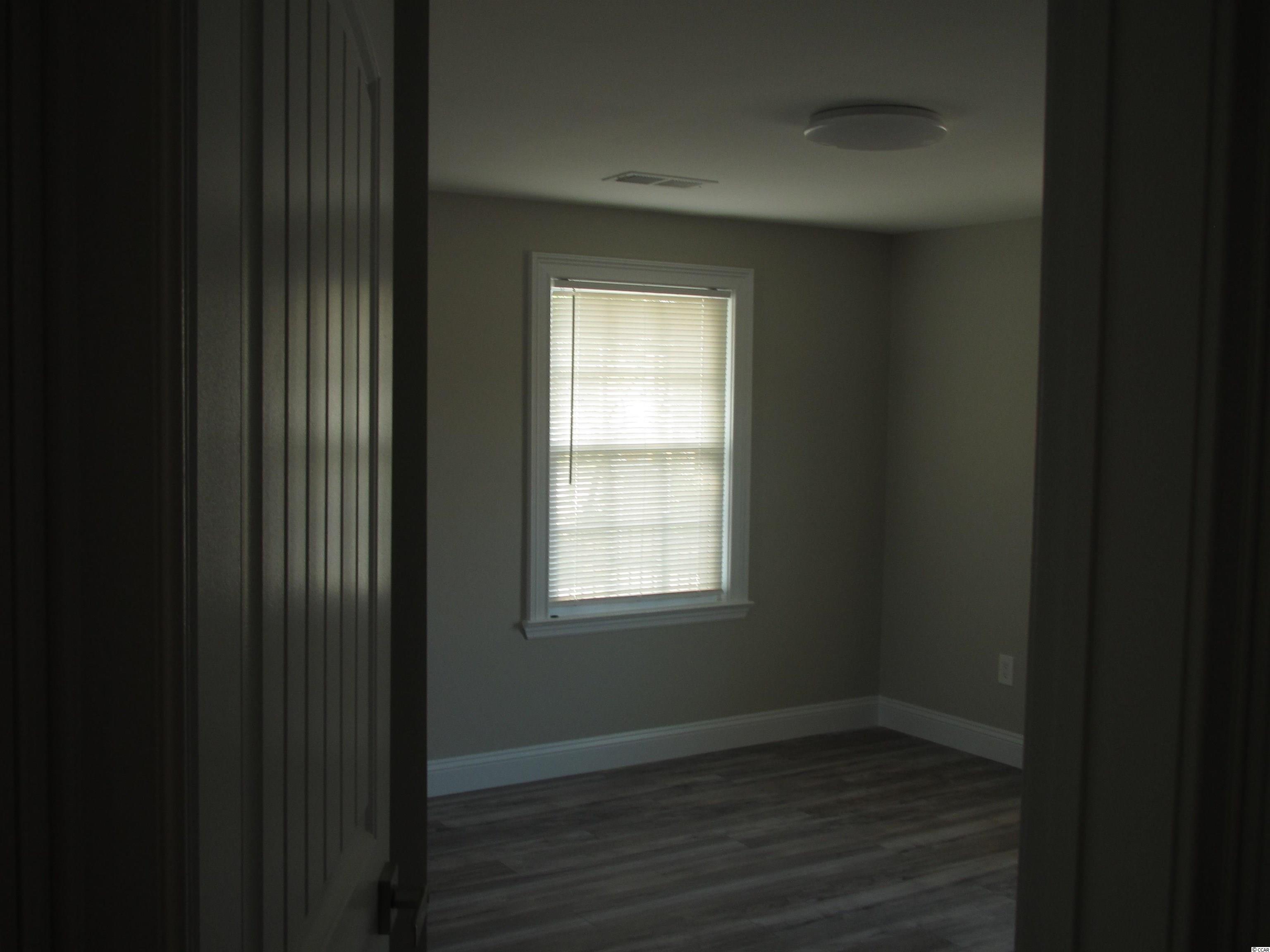 2208732 | Photo 10