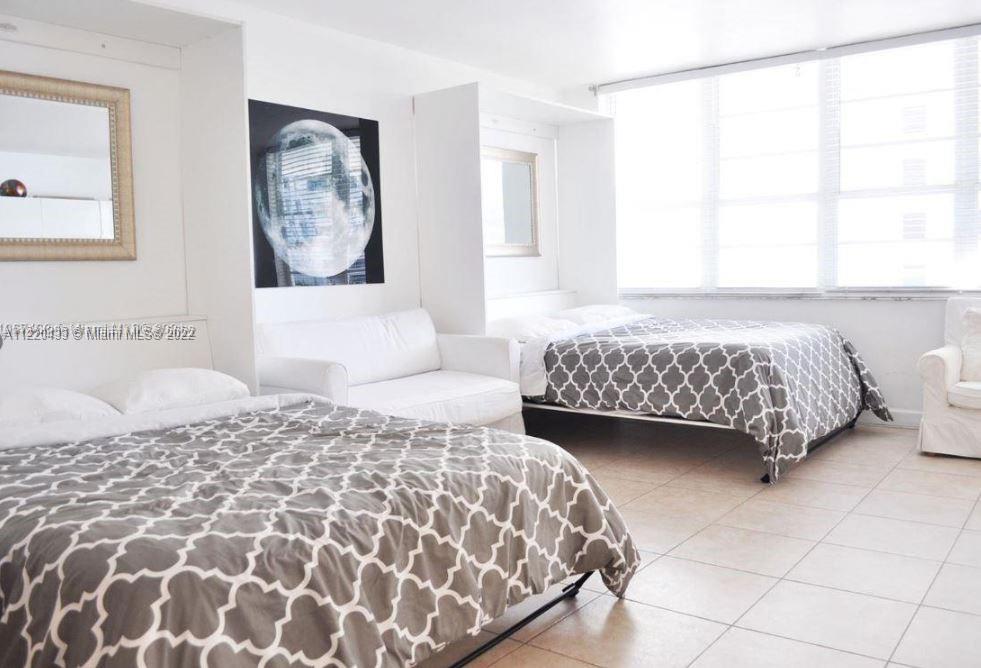 The Decoplage Condo