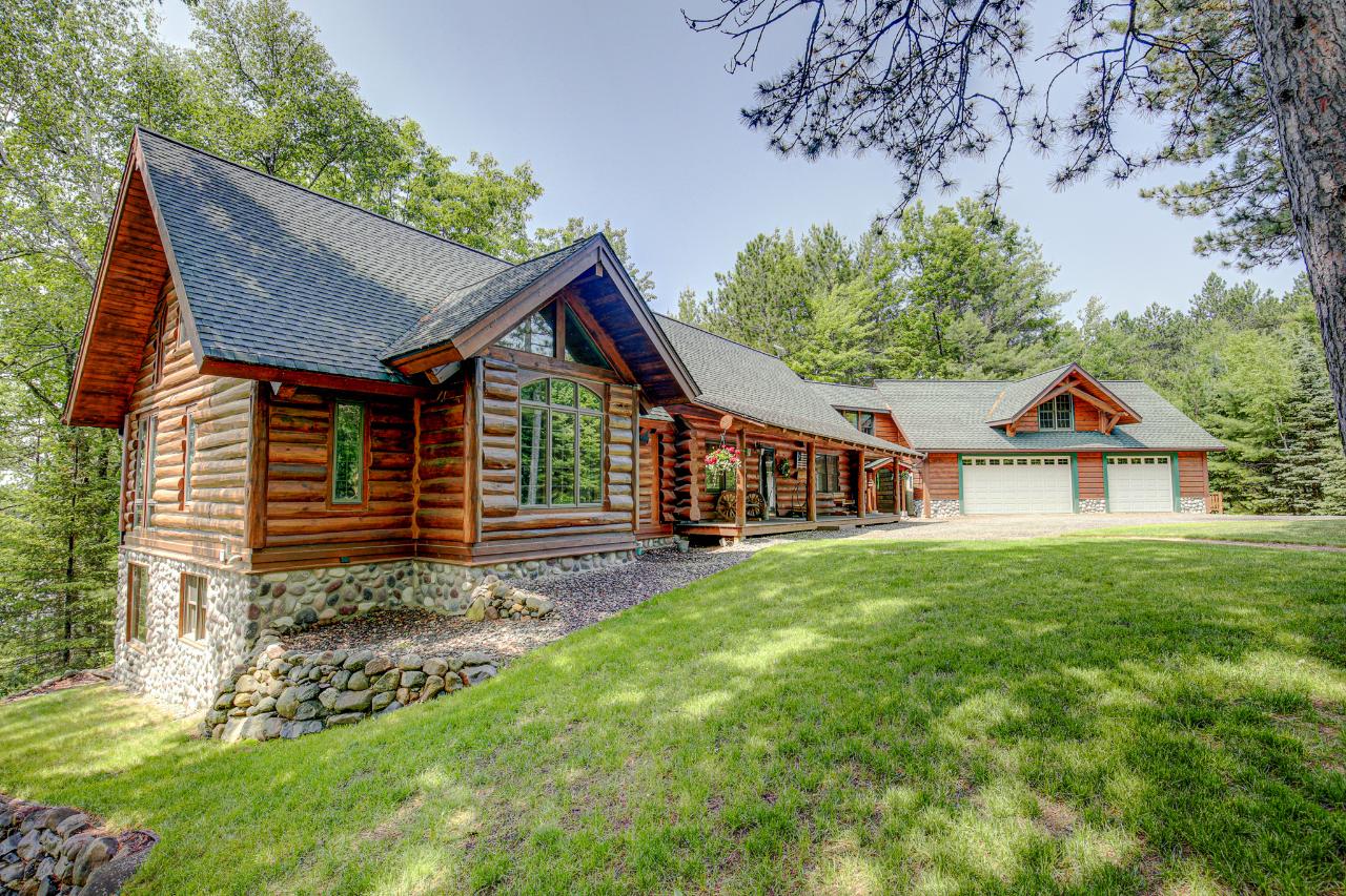 Lake of the Hills Property 4592 Lake Hills Landing Rd Photo 1