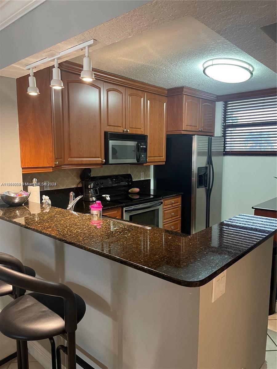 Lake Emerald Condominium