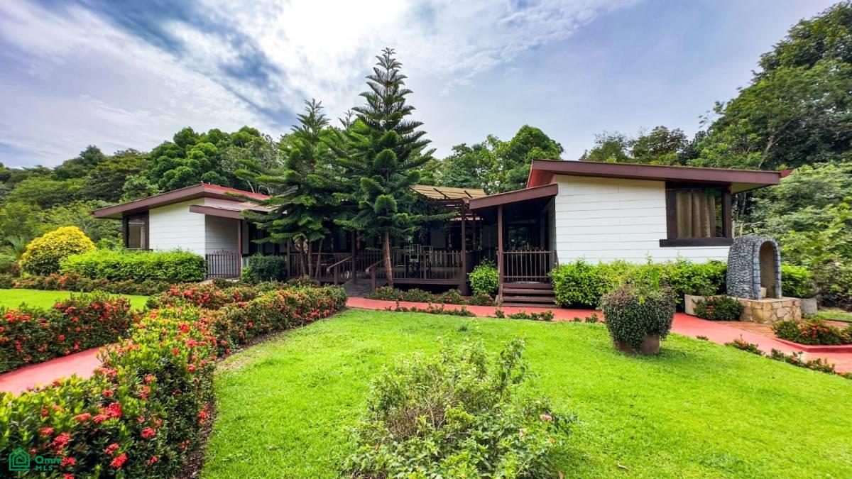 8 bed Single Family Homes For Sale in , San Jose - 1