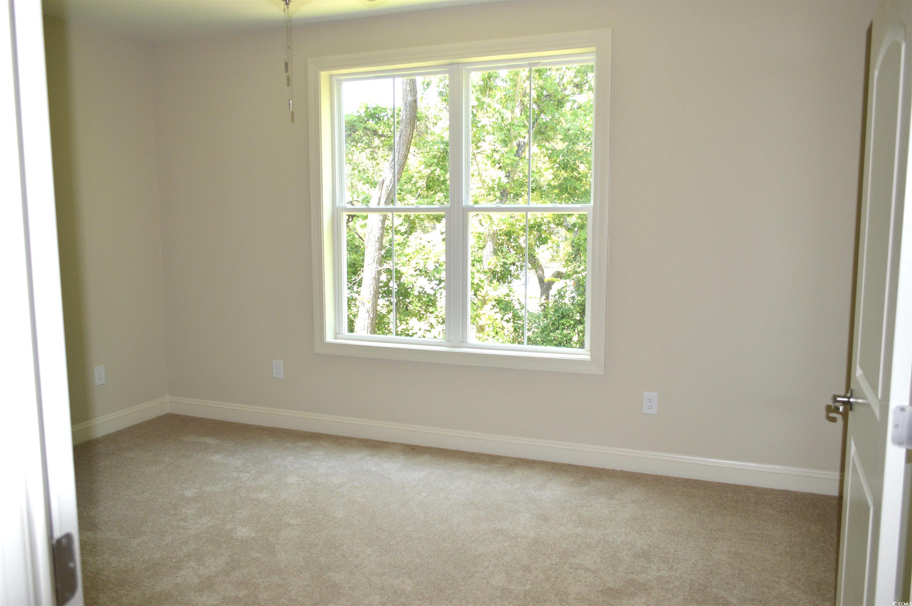 2414311 | Photo 13