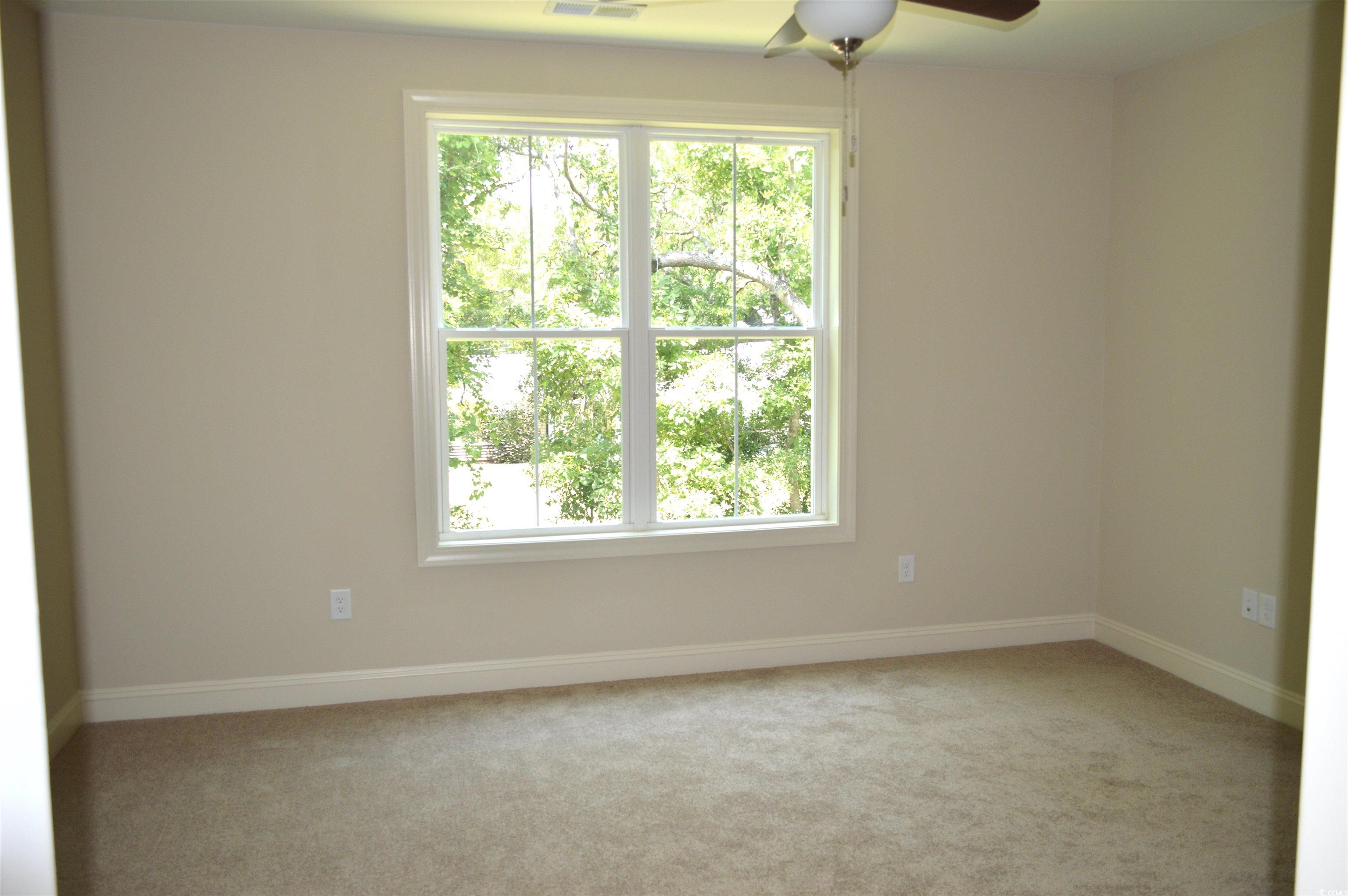 2414311 | Photo 14