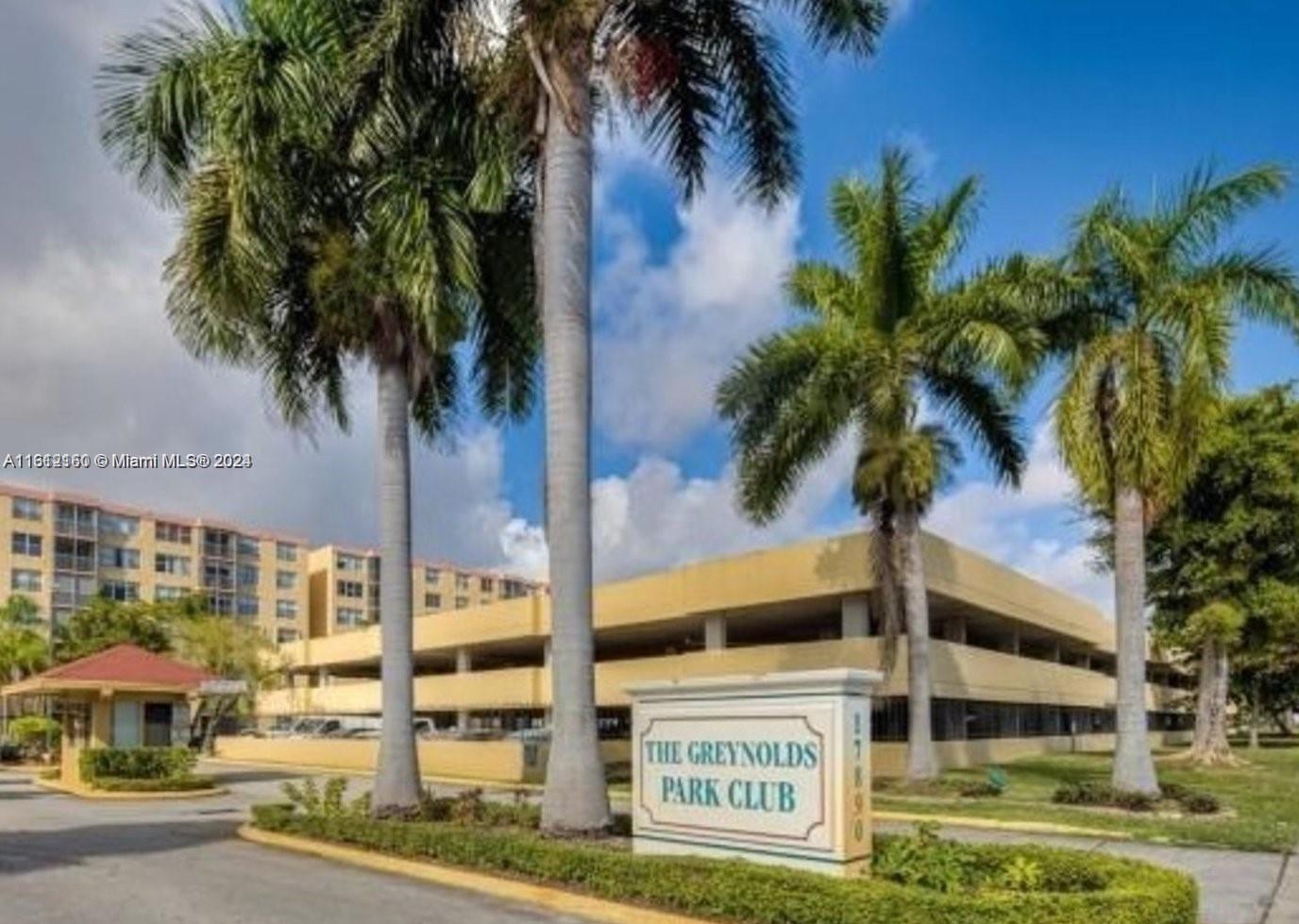 Greynolds Park Club Condo