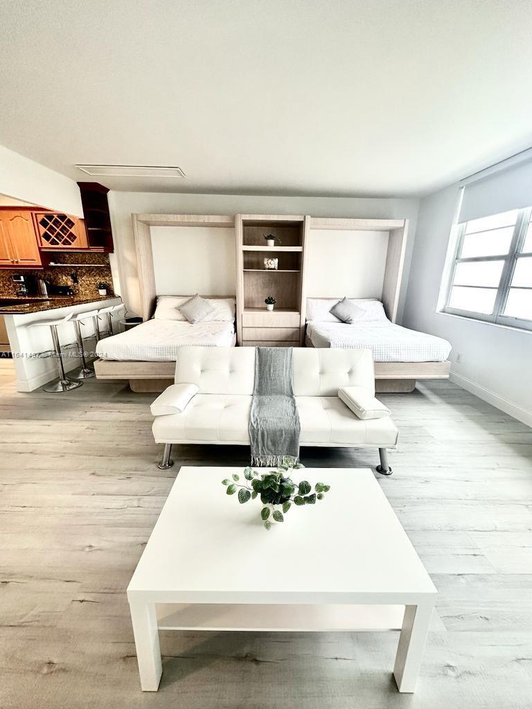 The Decoplage Condo