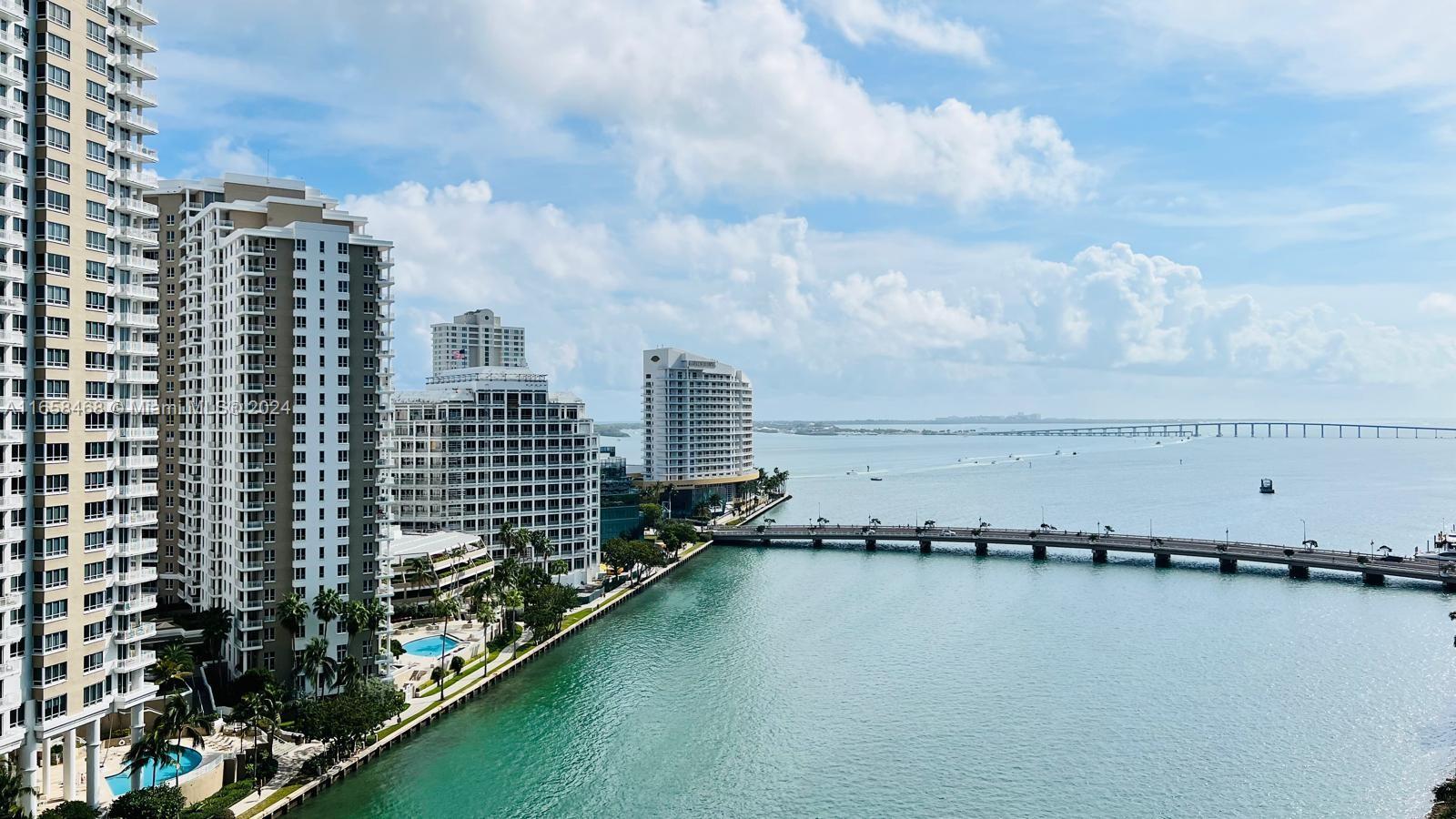Icon Brickell No Two
