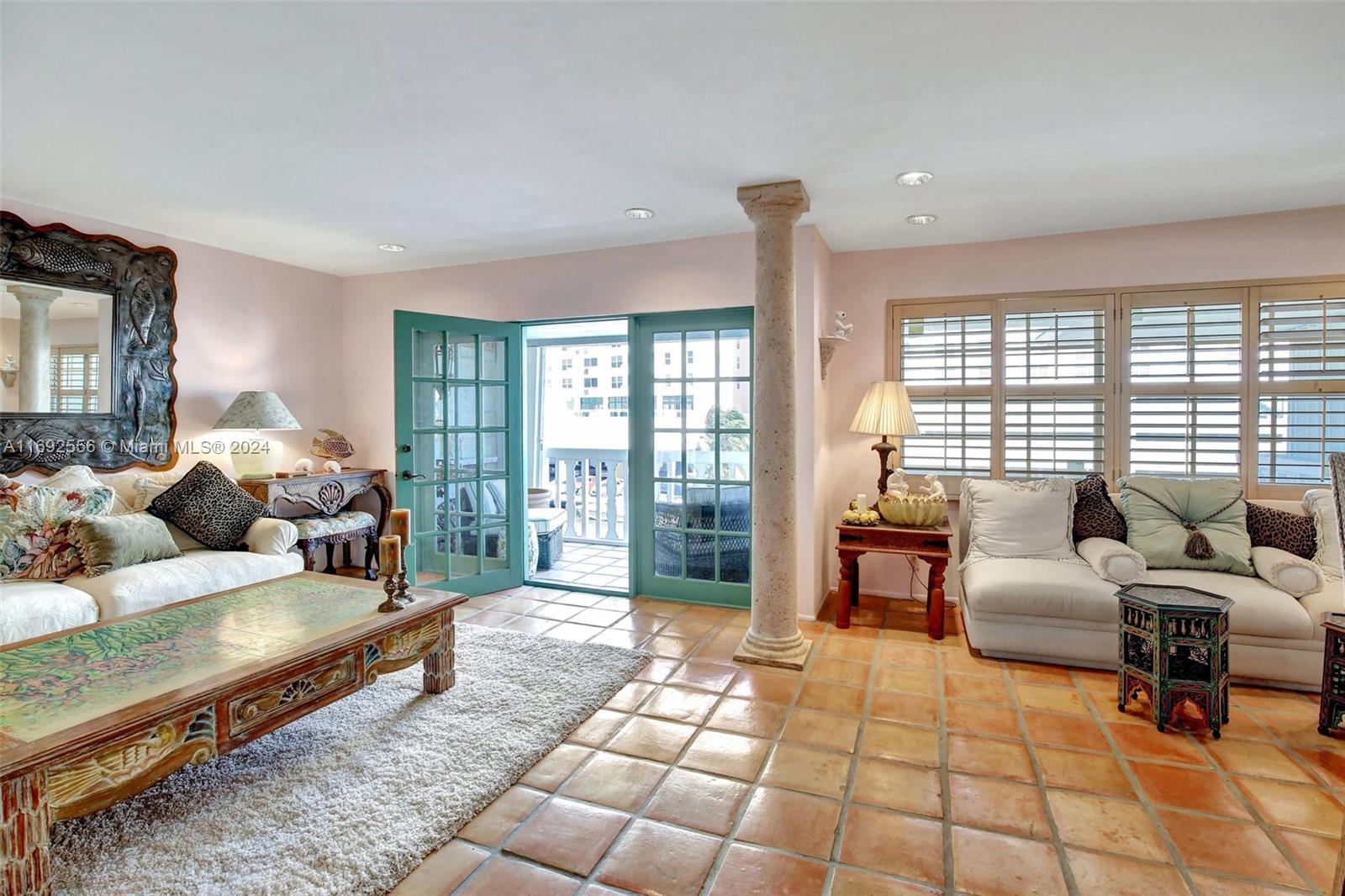 Homes for sale in Hallandale Beach, FL | 450 Paradise Isle Blvd #307 & 308, Hallandale Beach, FL 33009 | MLS# A11692556