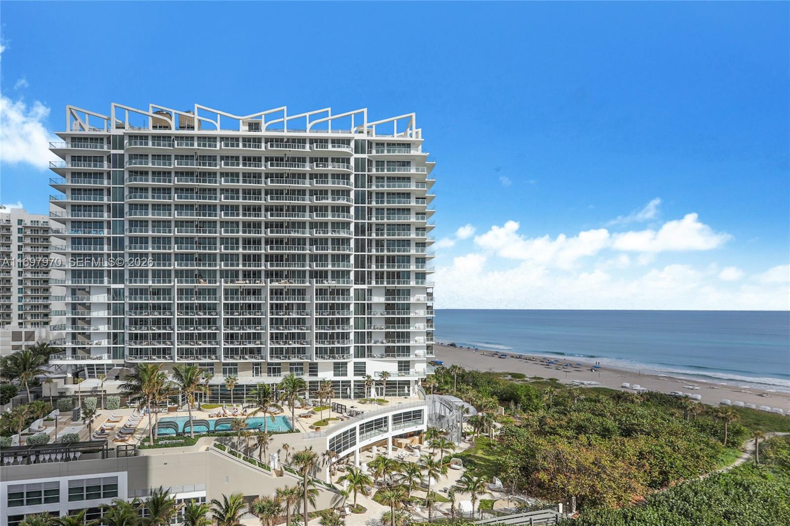 3000 N Ocean Dr #10B