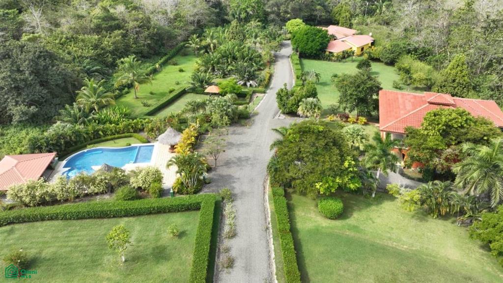 14 bed Commercial For Sale in Nandayure, Guanacaste - 1