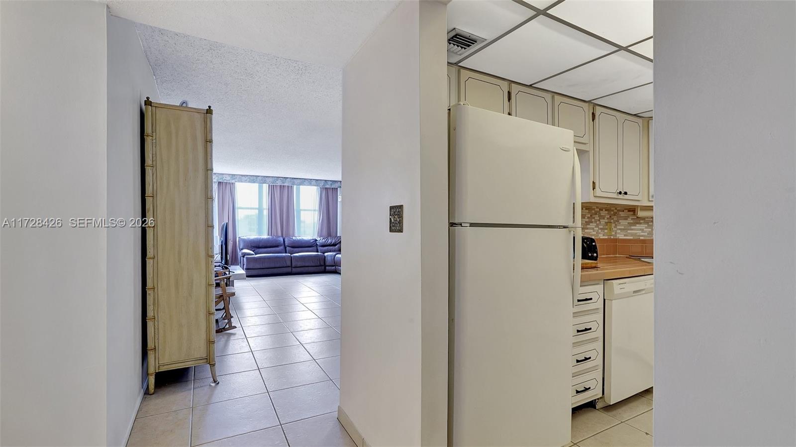 Homes for sale in Fort Lauderdale, FL | 3015 N Ocean Blvd #3J, Fort Lauderdale, FL 33308 | MLS# A11728426