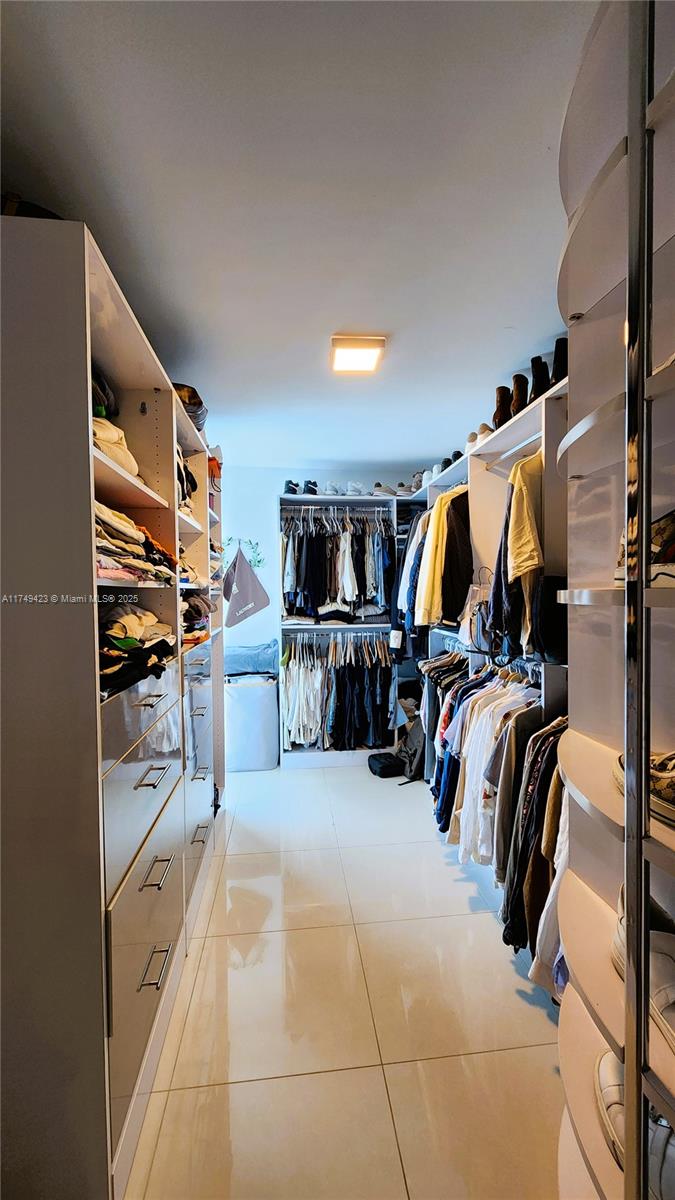 Spacious garage and storage at 52 Luis Muñoz Rivera Ave. - Condo in San Juan