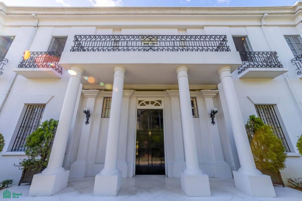 Prime Location for Embassy or Professional Office Los Yoses Commercial Property, San Pedro, Montes De Oca, San Jose