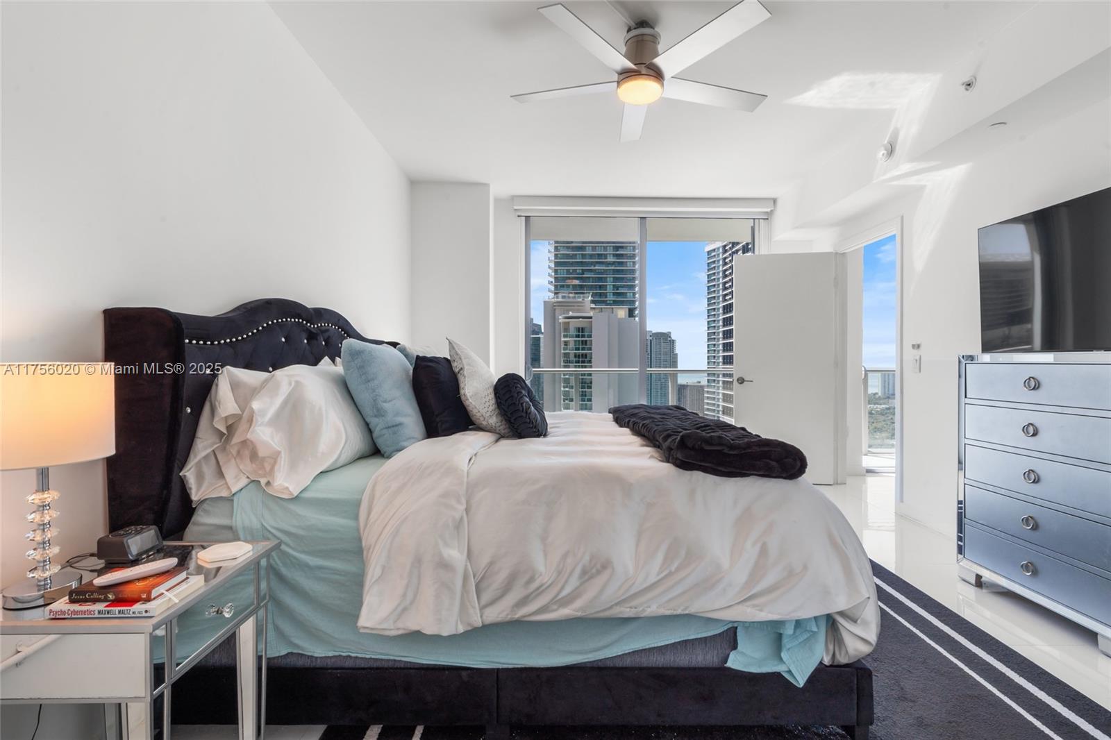 1100 S Miami Ave #3303, Miami FL 33130