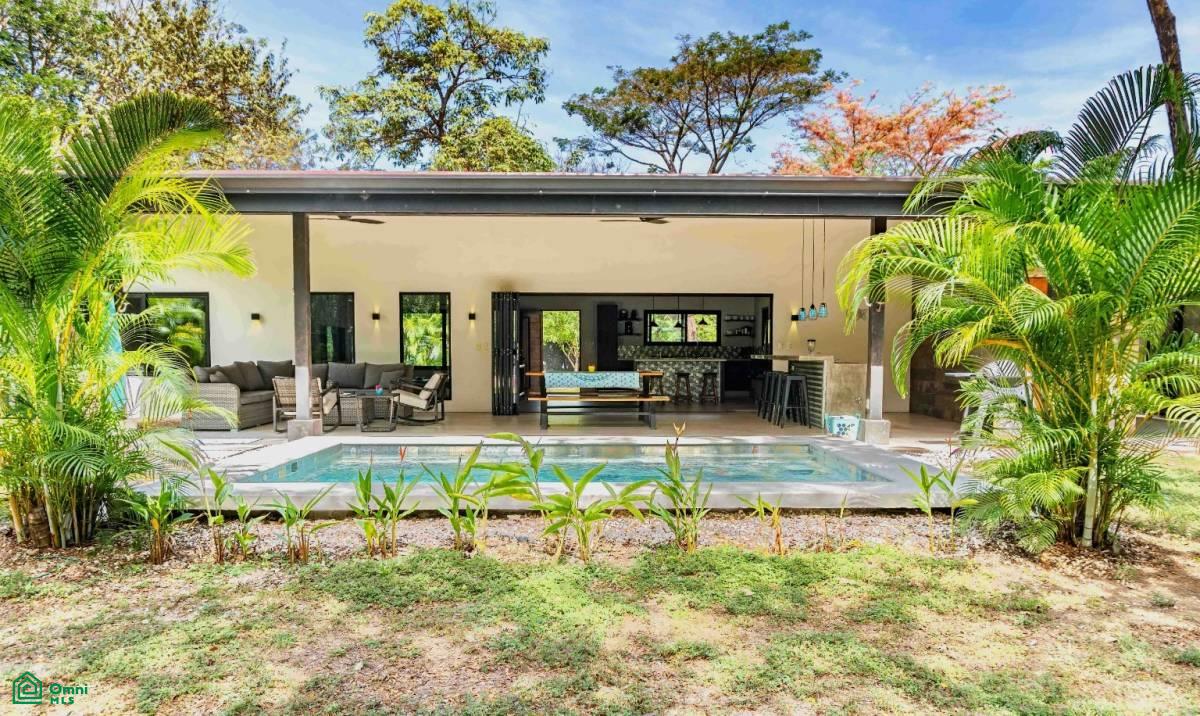 4 bed Single Family Homes For Sale in Nicoya, Guanacaste - 1