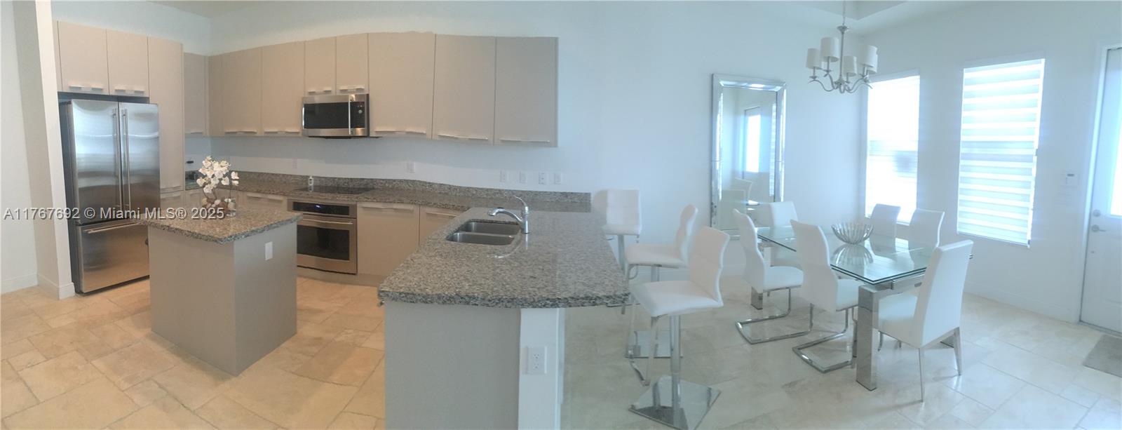 Property photo # 2