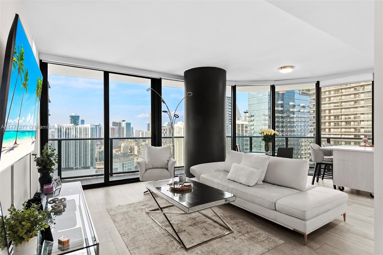 55 SW 9th St #3601, Miami FL 33130