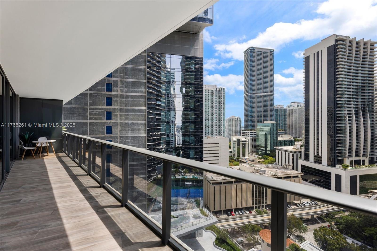 801 S Miami Ave #2102, Miami FL 33130