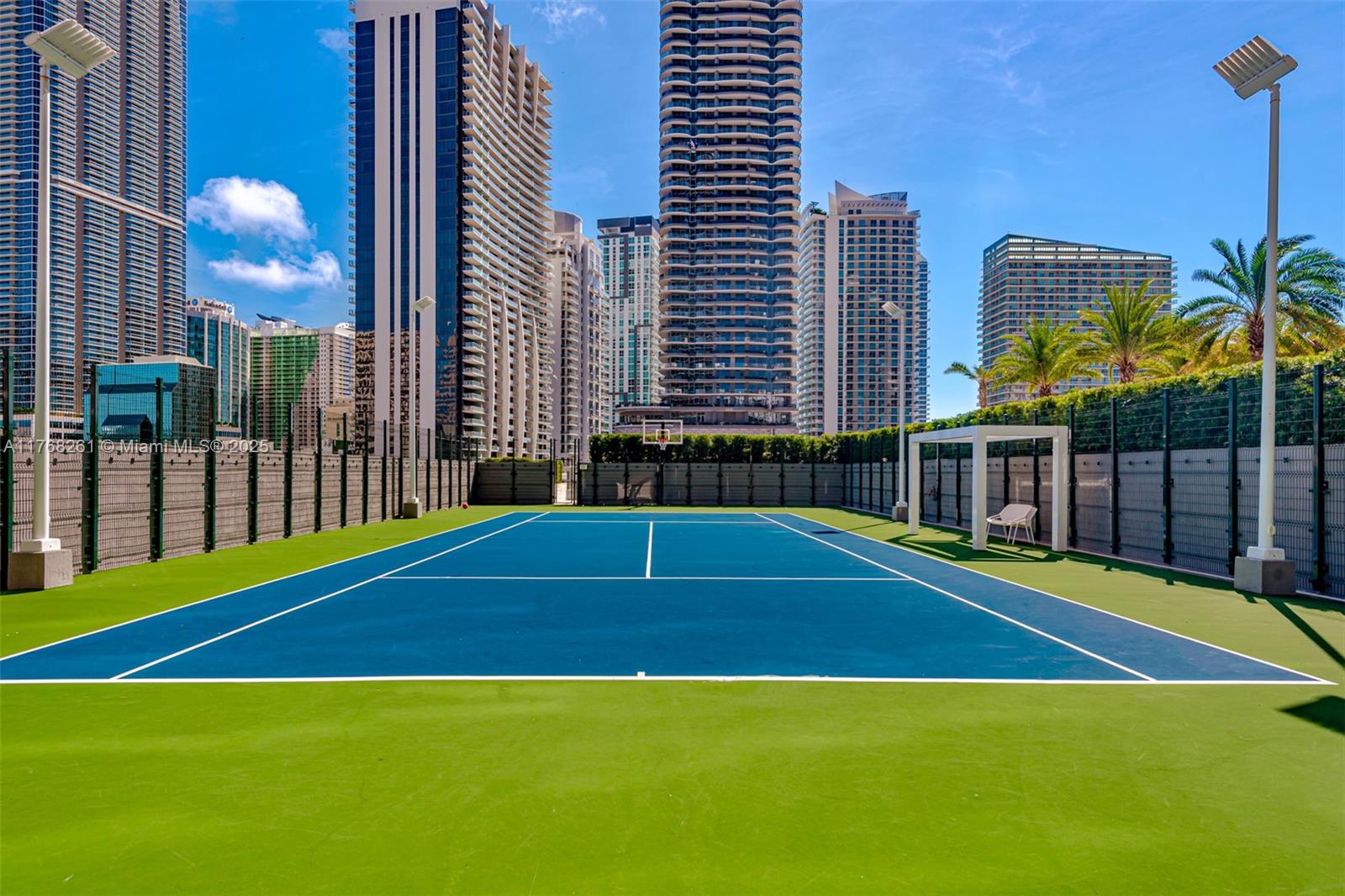 801 S Miami Ave #2102, Miami FL 33130