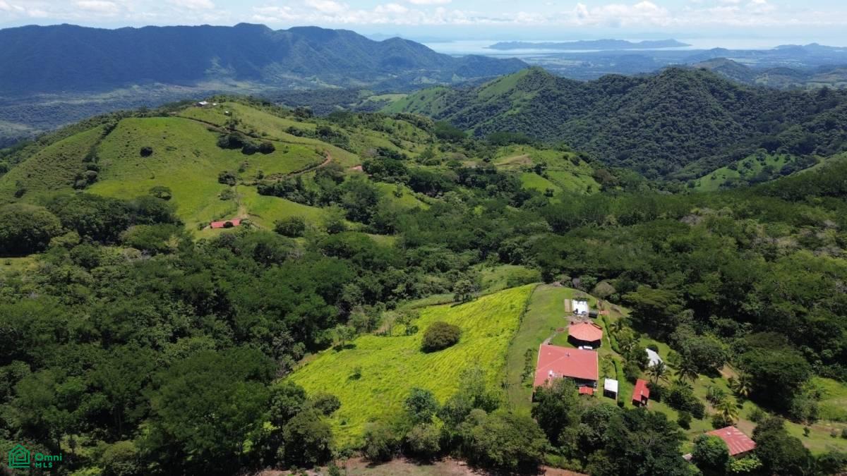 9 bed Single Family Homes For Sale in Hojancha, Guanacaste - 1
