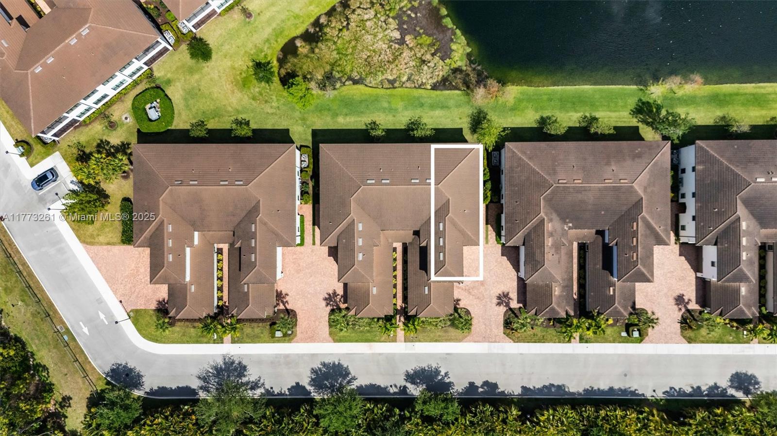 21824 Canadensis Cir #102, Boca Raton FL 33428
