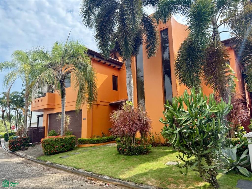 4 bed Single Family Homes For Sale in Garabito, Puntarenas - 1