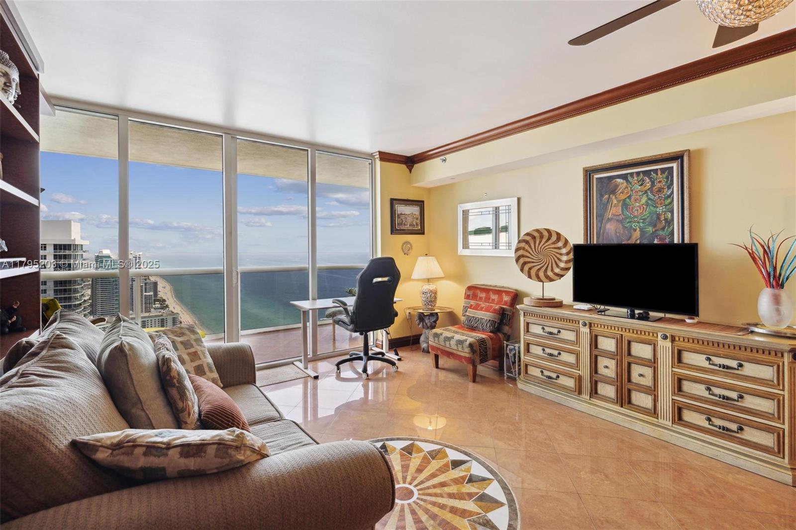 Property photo # 6